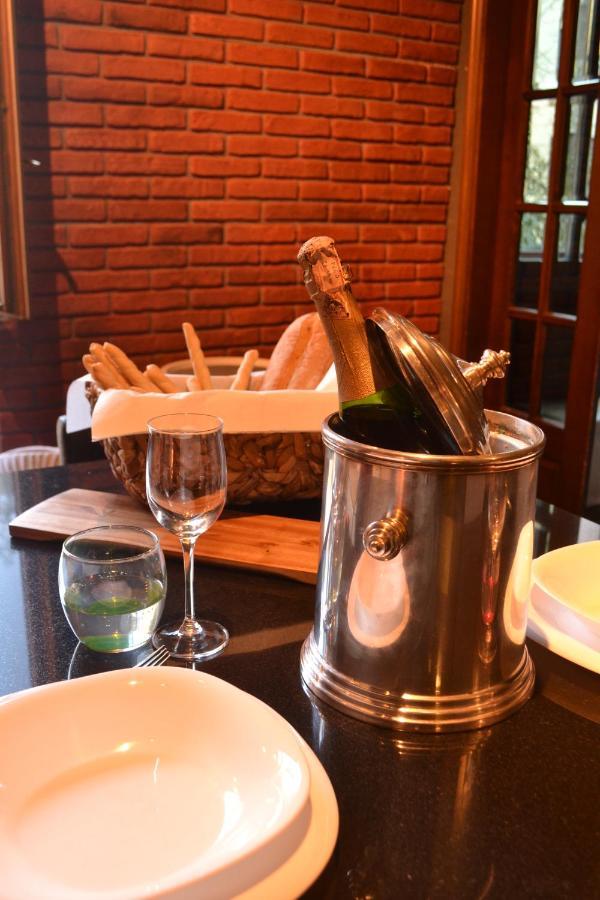 Boutique Hotel Milano Экстерьер фото